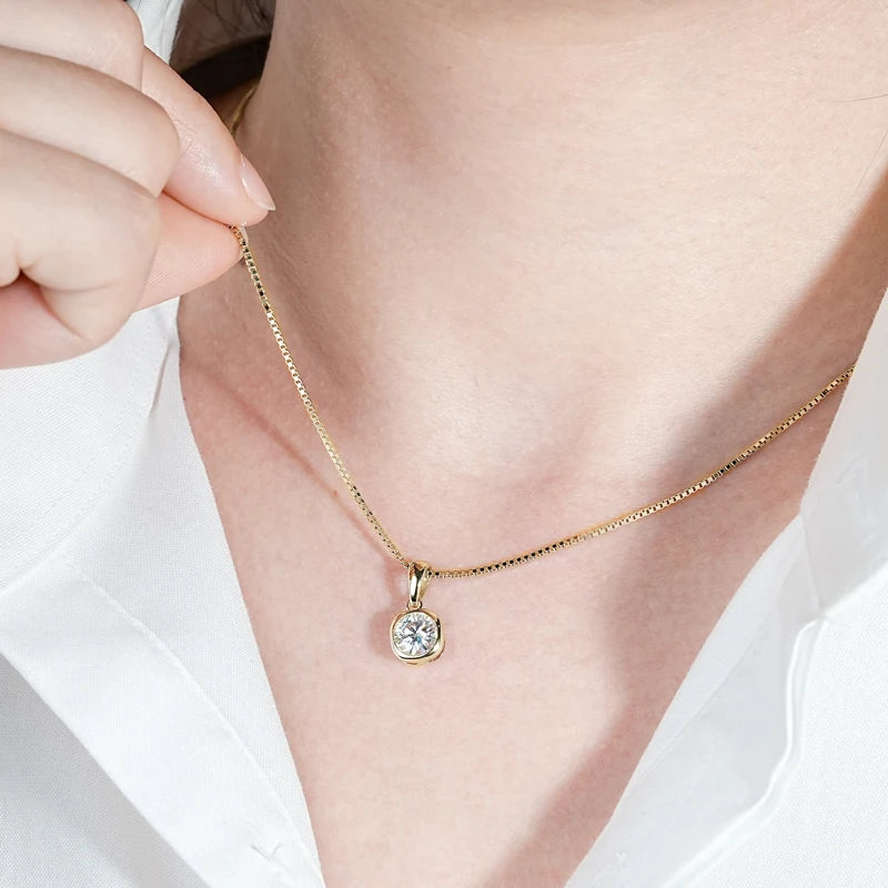 OXTao 1CT Moissanite Pendant Necklace Glittering Lab Diamond for Women Real 925 Silver Birthday Party Jewelry Gift