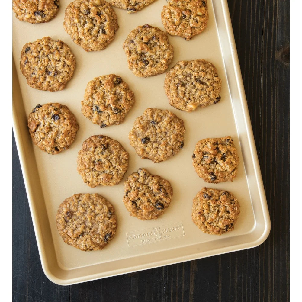 Nonstick Baking Sheets Set of 2 Metal Cookie and Baking Pans Rectangular Kitchen Cookware Baking Roasting Easy Cleanup