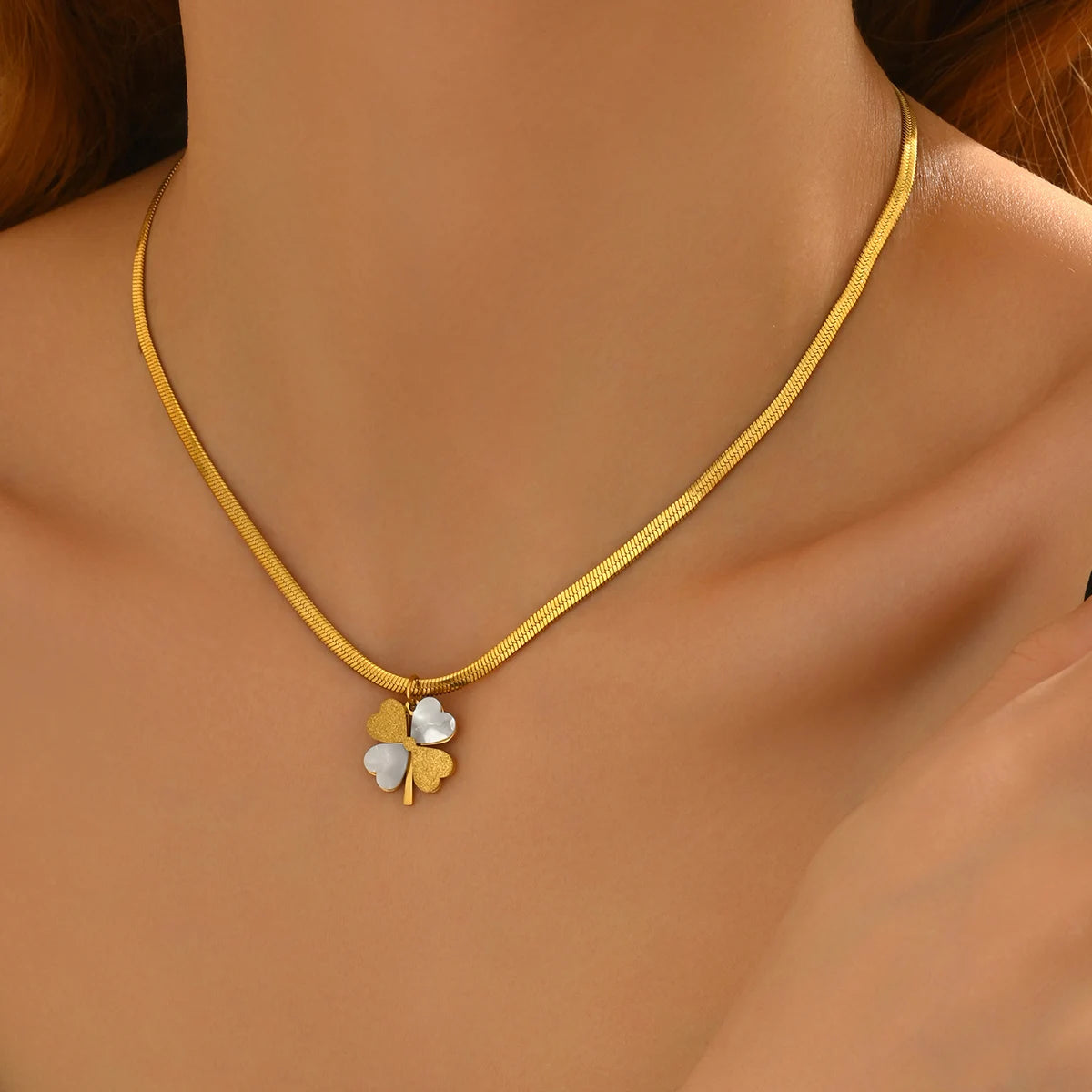 Lxalry 18K Gold Plated Double Luck Clover Necklace