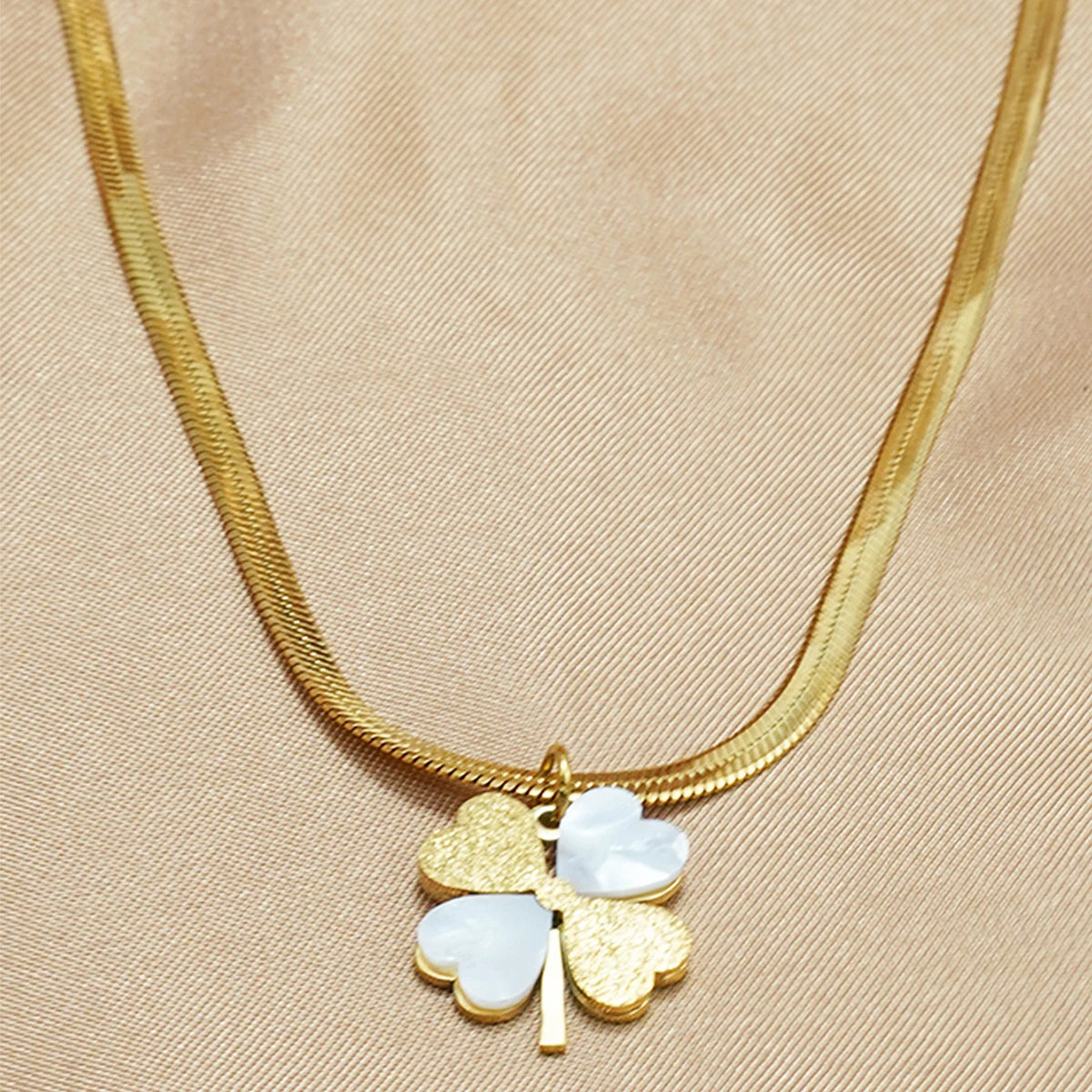 Lxalry 18K Gold Plated Double Luck Clover Necklace
