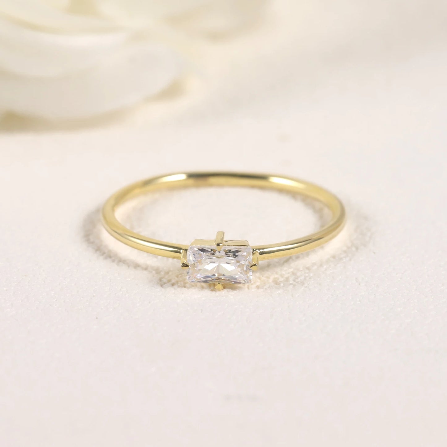 GEMS BALLET 925 Sterling Silver Moissanite Wedding Band