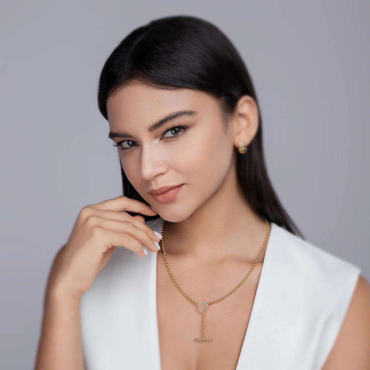 Jiuzuan Y Shape Beaded Chain Pendant Necklace 18K Gold
